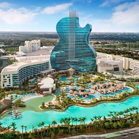 The Guitar Hotel At Seminole Hard Rock Hotel & Casino Davie Exterior foto